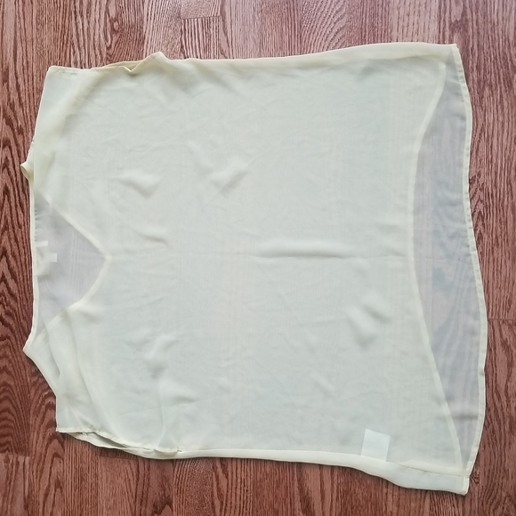 (M) Collective Concepts Sheer Pastel Flowy Short Sleeve Blouse - Picture 8 of 9